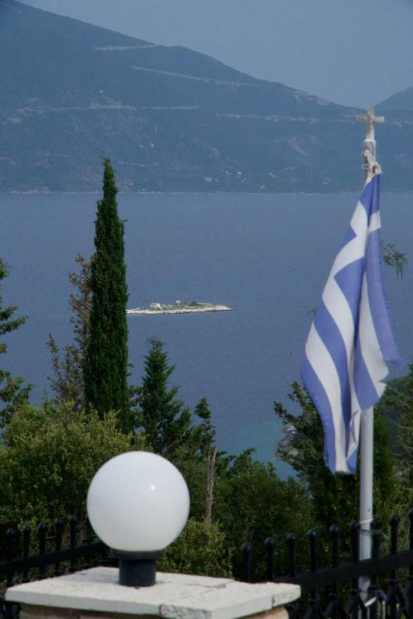 Tettix Summer House Fiskardo Exterior photo